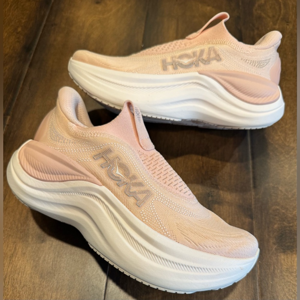 HOKA Skyward Laceless Recovery Sneaker - Picture 9 of 16